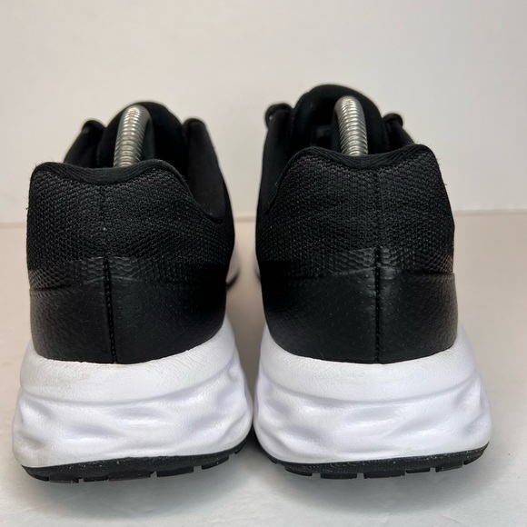 Nike  Revolution  6  Next Nature Men's Size 8M DC3728-003 Blk/White XLNT! No box - Picture 4 of 15